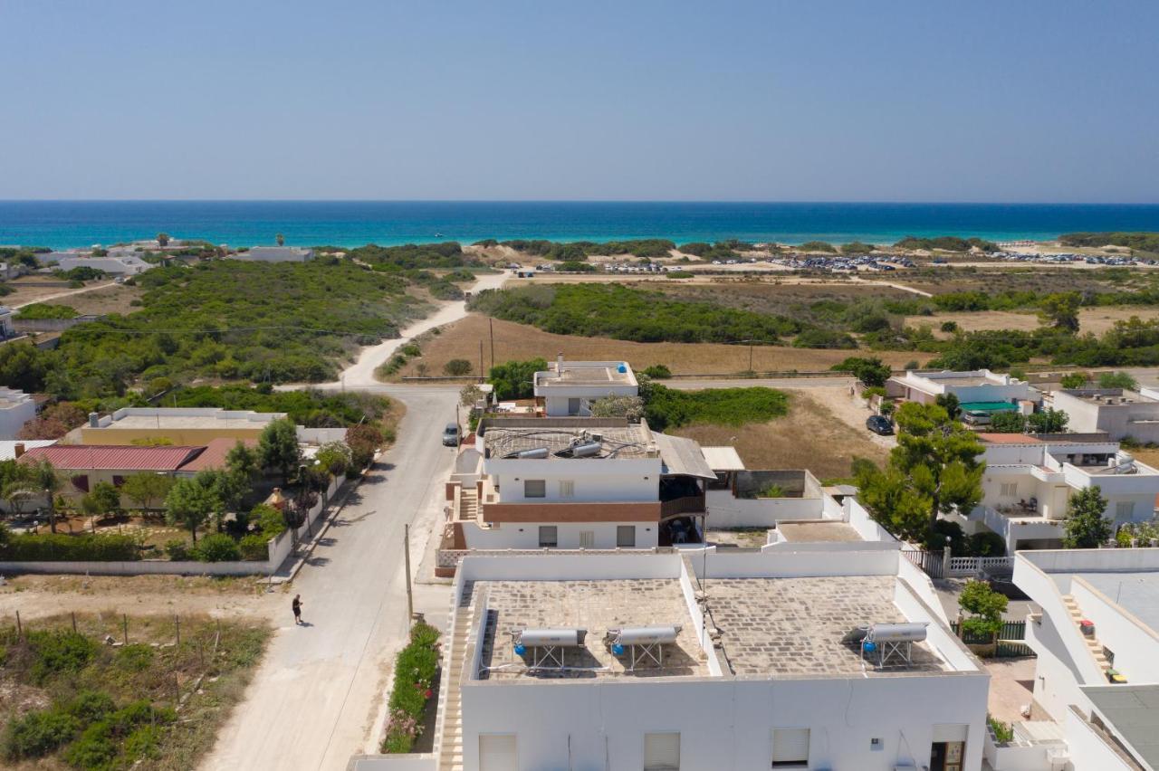 Vidamarina - Camere Al Mare Торре-Лапилло Экстерьер фото